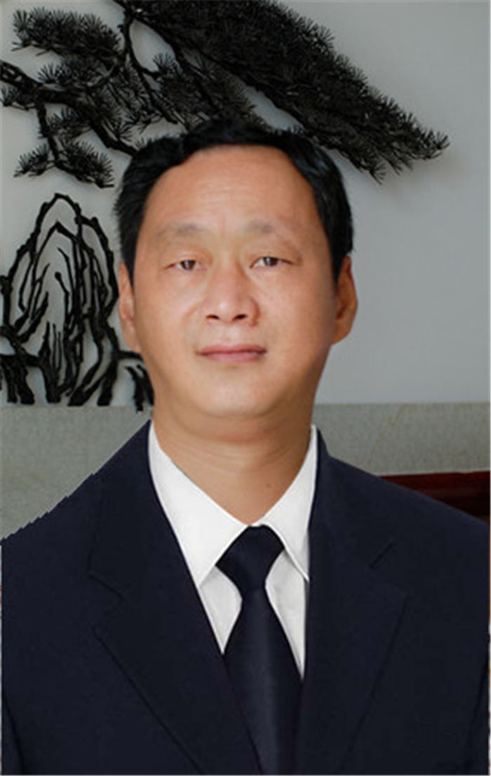 黄  震   副会长
