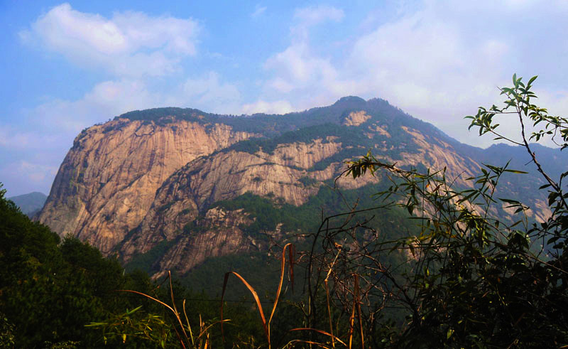 鄣山大峡谷